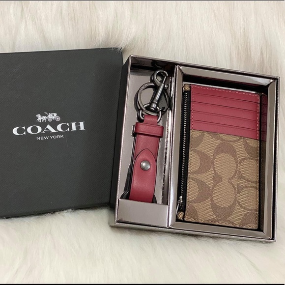 COACH ZIP CARD HOLDER & KET CHAIN HOLDER - Picture 1 of 5